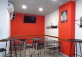 Bar
en lloguer
amb 130m² a Valdepeñas foto
