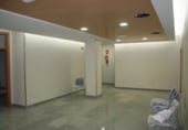 310m² locaux commerciaux pour location à Utrera photo