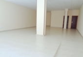 Local comercial en venta con 104m² en Valdepeñas foto