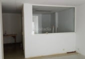 79m² locaux commerciaux pour location à Castellbisbal, Calle Joan Maragall, 17 photo