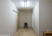 Local comercial en venta con 160m² en Espartinas foto