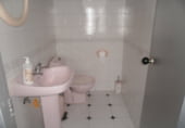 Local comercial en alquiler con 98m² en Ferrol foto