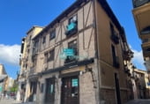 Restaurante en alquiler con 375m² en Segovia foto