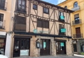 Restaurante en alquiler con 375m² en Segovia foto