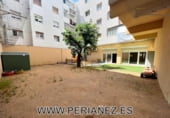 Local comercial en venta con 306m² en el Prat de Llobregat foto