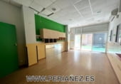 Local comercial en venta con 306m² en el Prat de Llobregat foto