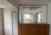Local comercial en alquiler con 100m² en Torrevieja foto
