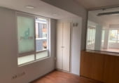 Local comercial en alquiler con 100m² en Torrevieja foto