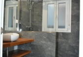208m² office for rent in Madrid, in the area of Almagro photo