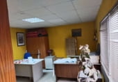 246m² entrepôt pour vente à Séville photo