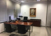 298m² locaux commerciaux pour location à Onteniente, Ramón y Cajal photo