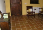 Local comercial en venta con 340m² en Llanes foto