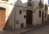 211m² building for sale in Úbeda, Calle LA MINA photo