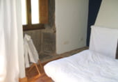 Hotel en venta en Monfero foto