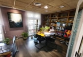 77m² office for sale in Logroño photo