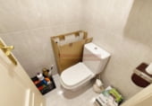 77m² office for sale in Logroño photo