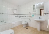 5840m² hotel for sale in San Roque photo