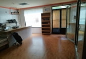 Local comercial en venta con 80m² en Valdepeñas foto