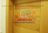 Local comercial en venta con 100m² en La Zoma foto