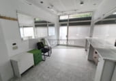 60m² commercial premises for sale in Logroño photo