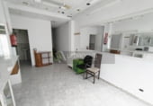60m² commercial premises for sale in Logroño photo