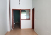 Local comercial en venta con 60m² en San Adrián foto