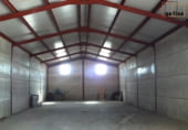 Nave Industrial en venta con 400m² en Manzanares foto
