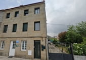 200m² building for sale in Pontevedra photo