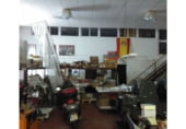 235m² warehouse for sale in La Rinconada photo