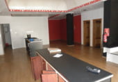 Local comercial
en lloguer
amb 100m² a Ferrol, a la zona de Recimil foto