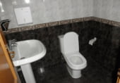 Local comercial
en lloguer
amb 100m² a Ferrol, a la zona de Recimil foto