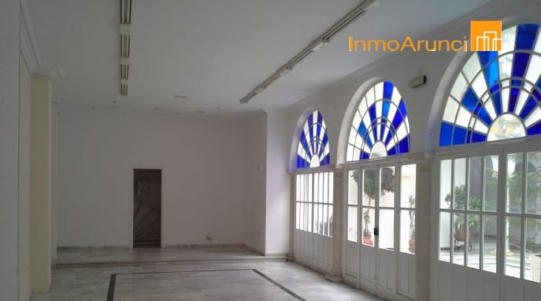 Local comercial