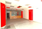 Local comercial en venta con 150m² en El Carbayu foto