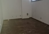 500m² commercial premises for sale in Badajoz photo