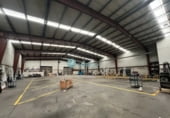 Nave Industrial en venta con 1373m² en Hontoria foto
