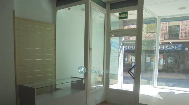 Local comercial