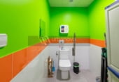 78m² commercial premises for sale in Logroño photo