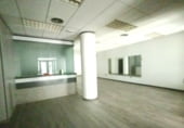 Local comercial
en venda
amb 150m² a Valladolid, a la zona de Sant Pau - Sant Nicolau, Calle ESTEBAN GARCIA CHICO, 12 foto