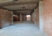 Local comercial en venta con 368m² en Cazorla foto