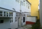 Local comercial en venta con 700m² en Oviedo, en la zona de Buenavista foto
