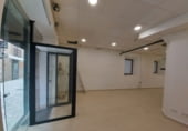 Local comercial en alquiler con 146m² en Jaén, Calle Maestra, 3 foto