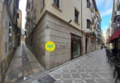 Local comercial en alquiler con 146m² en Jaén, Calle Maestra, 3 foto