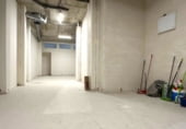 Local comercial en alquiler con 120m² en Sant Boi de Llobregat, en la zona de Vinyets i Molí Vell foto