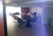 140m² commercial premises for rent in Vitoria-Gasteiz, in the area of Ensanche photo