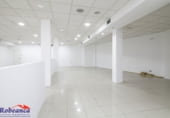Local comercial en alquiler con 260m² en Ávila, Avenida PORTUGAL, 9 foto