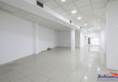 Local comercial en alquiler con 260m² en Ávila, Avenida PORTUGAL, 9 foto