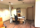 258m² bureaux pour vente à Perillo photo