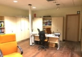 258m² bureaux pour vente à Perillo photo