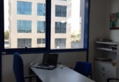 Oficina en venta con 105m² en Sevilla, en la zona de Barriada Pino Montano foto