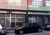 Local comercial en alquiler con 132m² en Narón foto